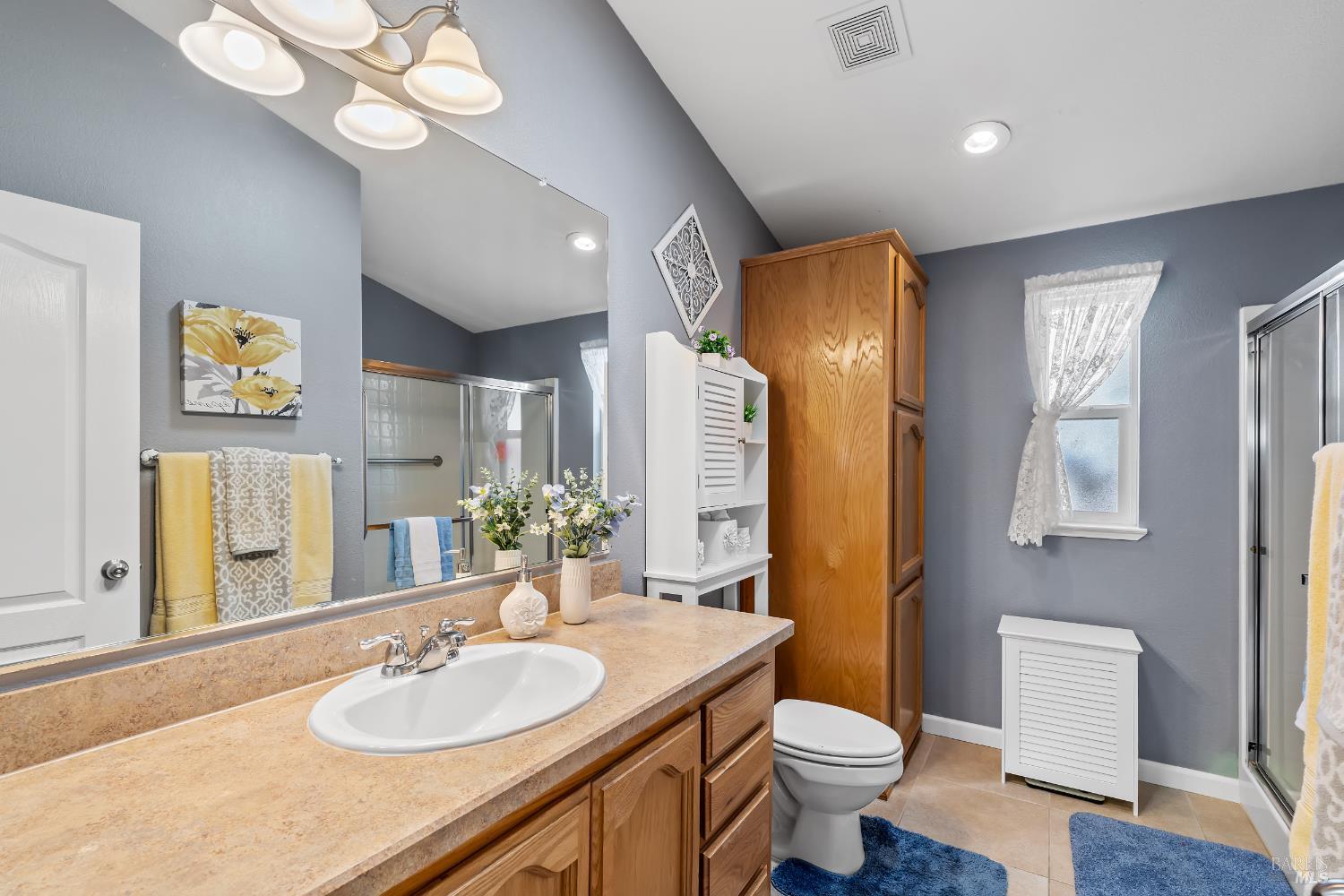 705 Sequoia Street Windsor CA 95492