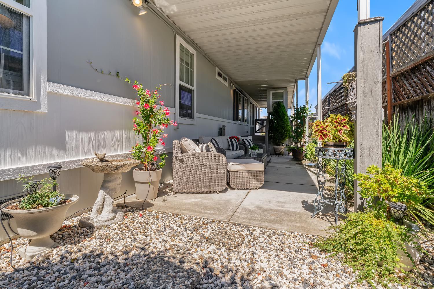705 Sequoia Street Windsor CA 95492