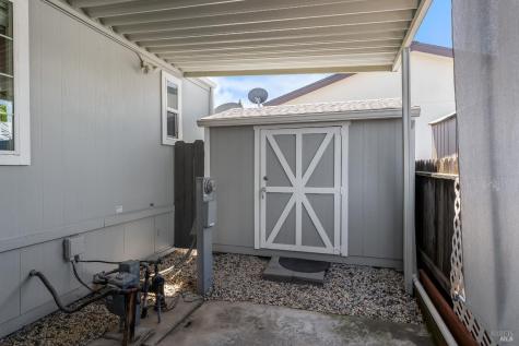 705 Sequoia Street Windsor CA 95492