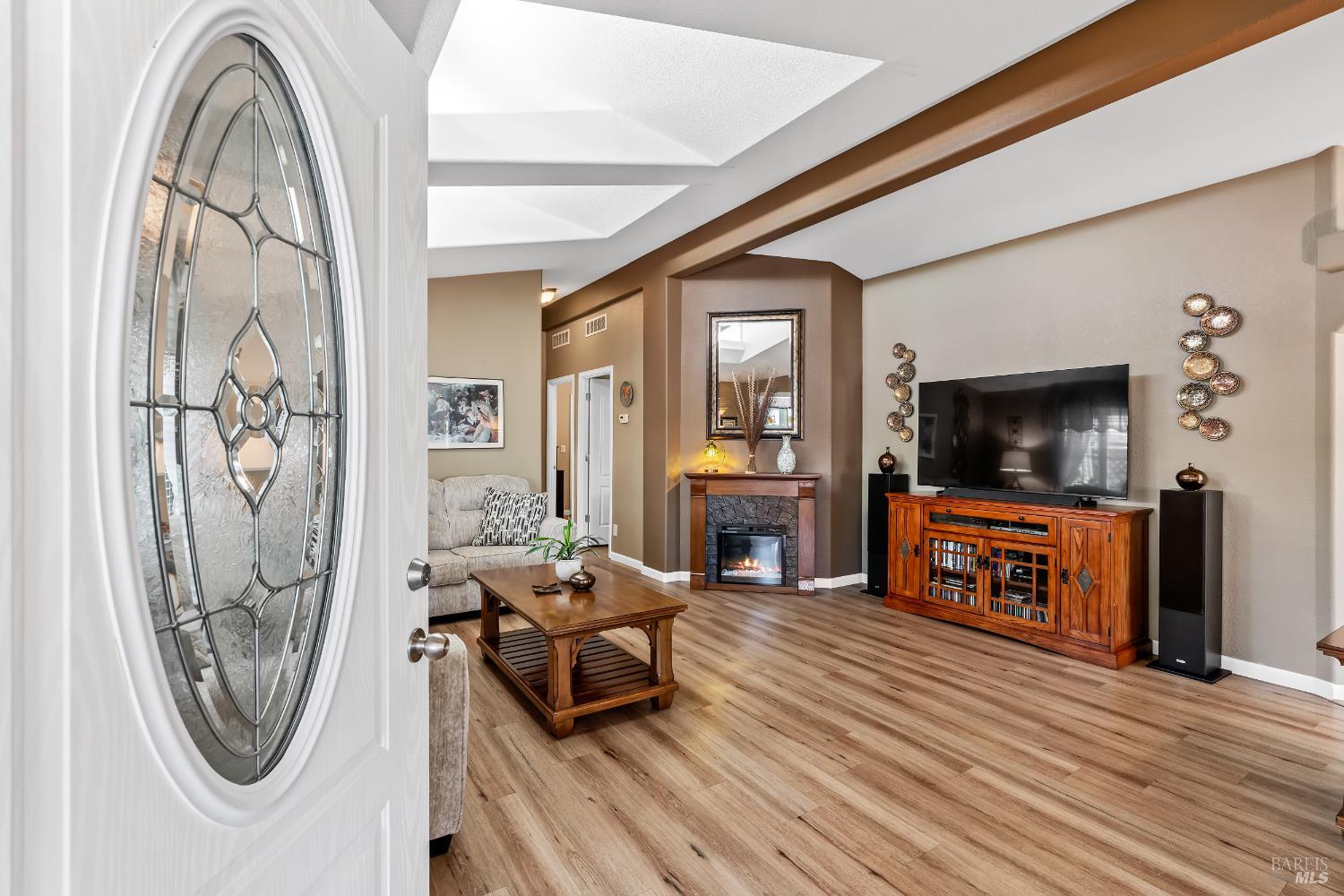 705 Sequoia Street Windsor CA 95492