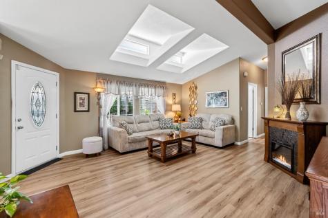 705 Sequoia Street Windsor CA 95492
