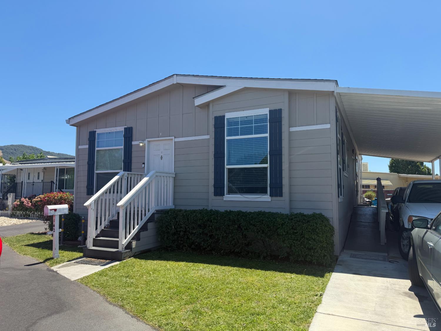 142 Apple Lane Santa Rosa CA 95407