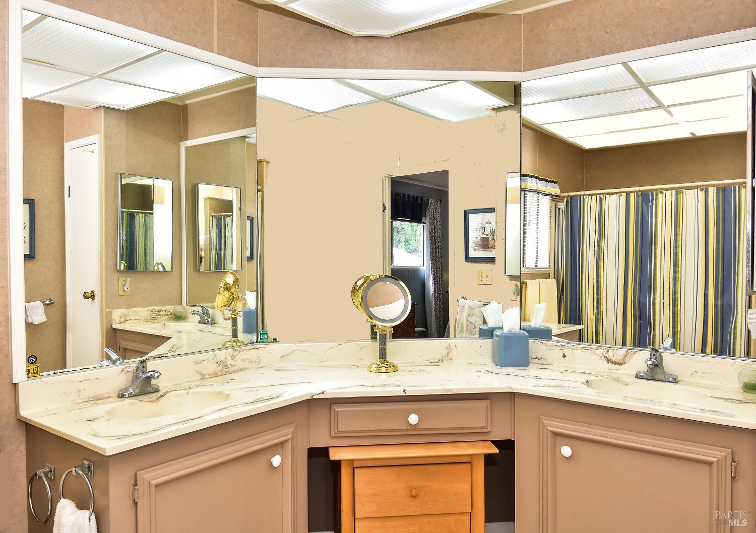 139 Bear Flag Road Sonoma CA 95476