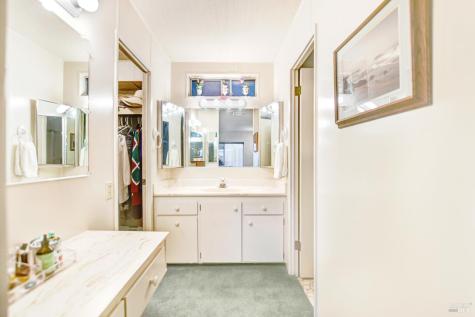 40 Westgate Circle Santa Rosa CA 95401