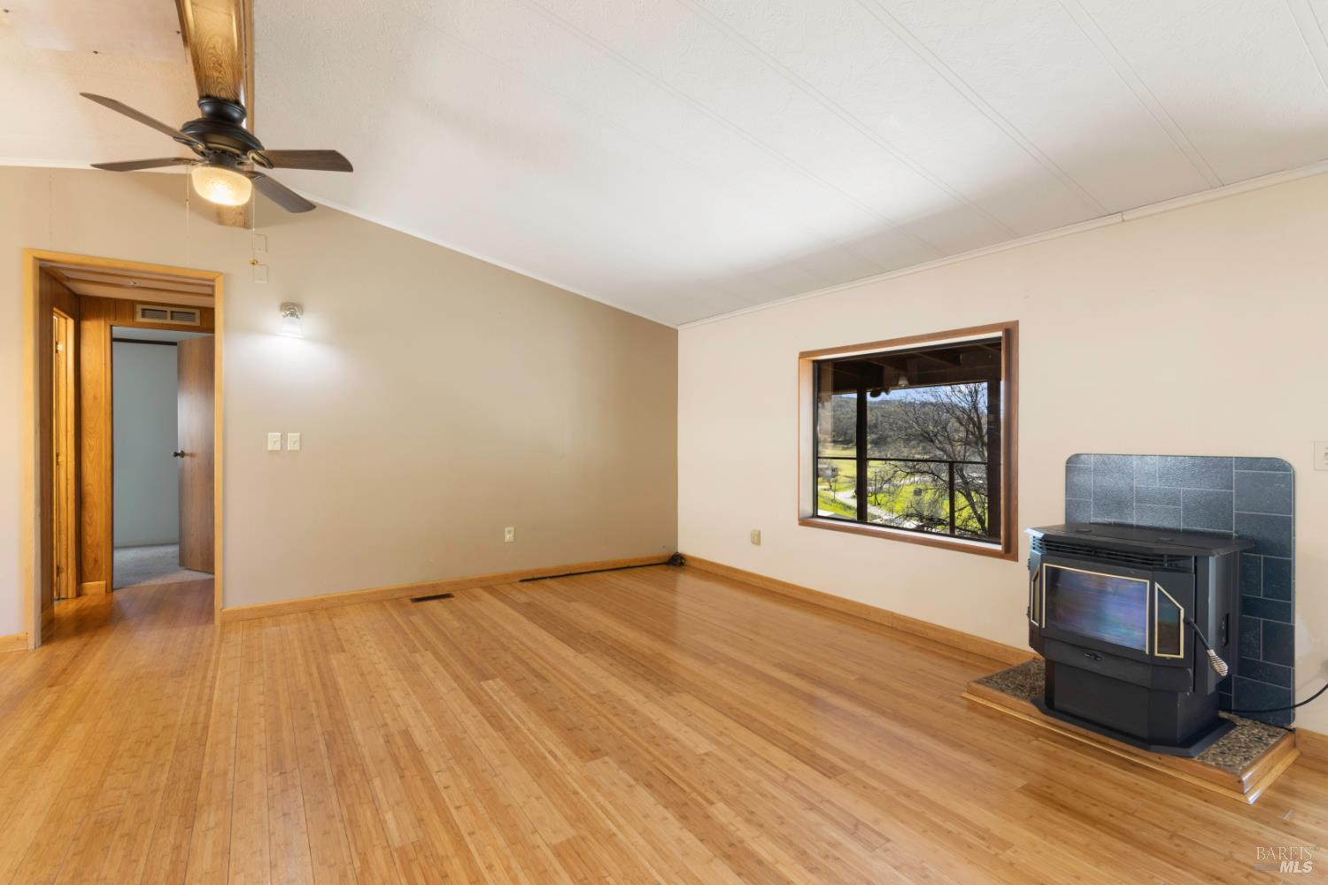 9170 Upper Lake Lucerne Road Upper Lake CA 95485
