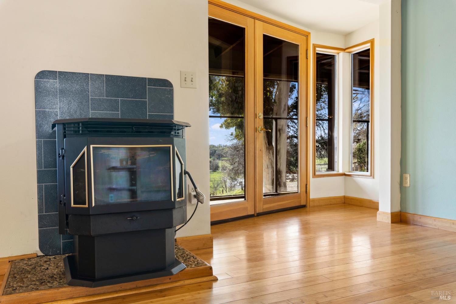 9170 Upper Lake Lucerne Road Upper Lake CA 95485
