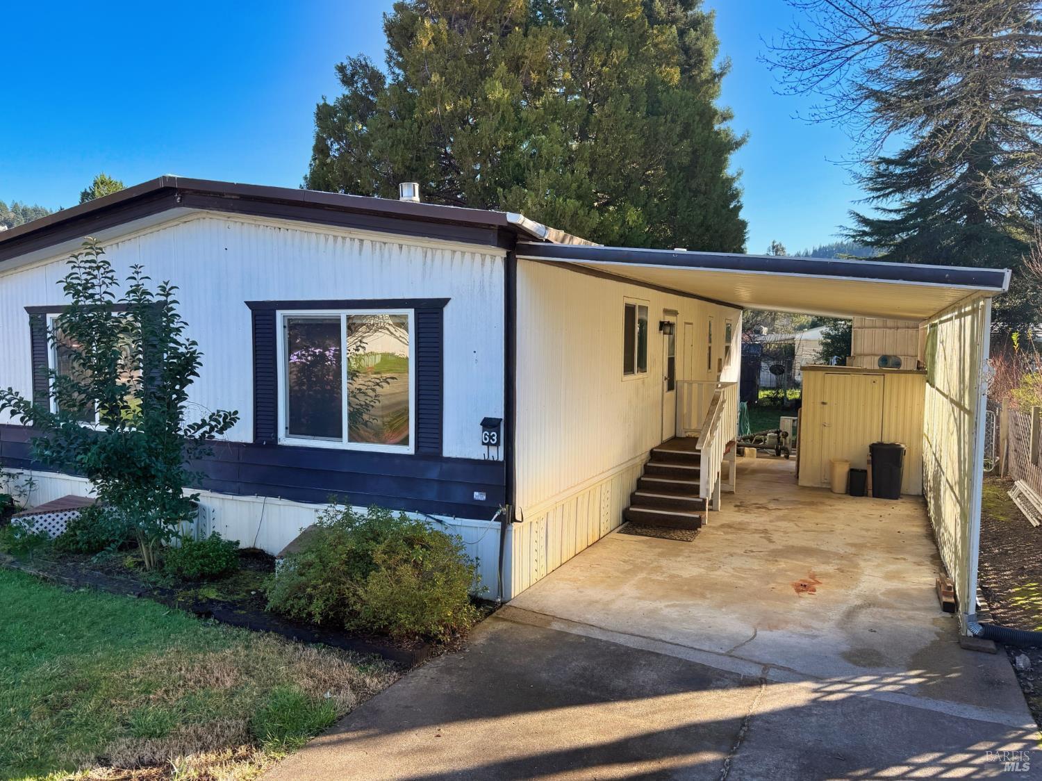 10755 Mobile Village Way Willits CA 95490