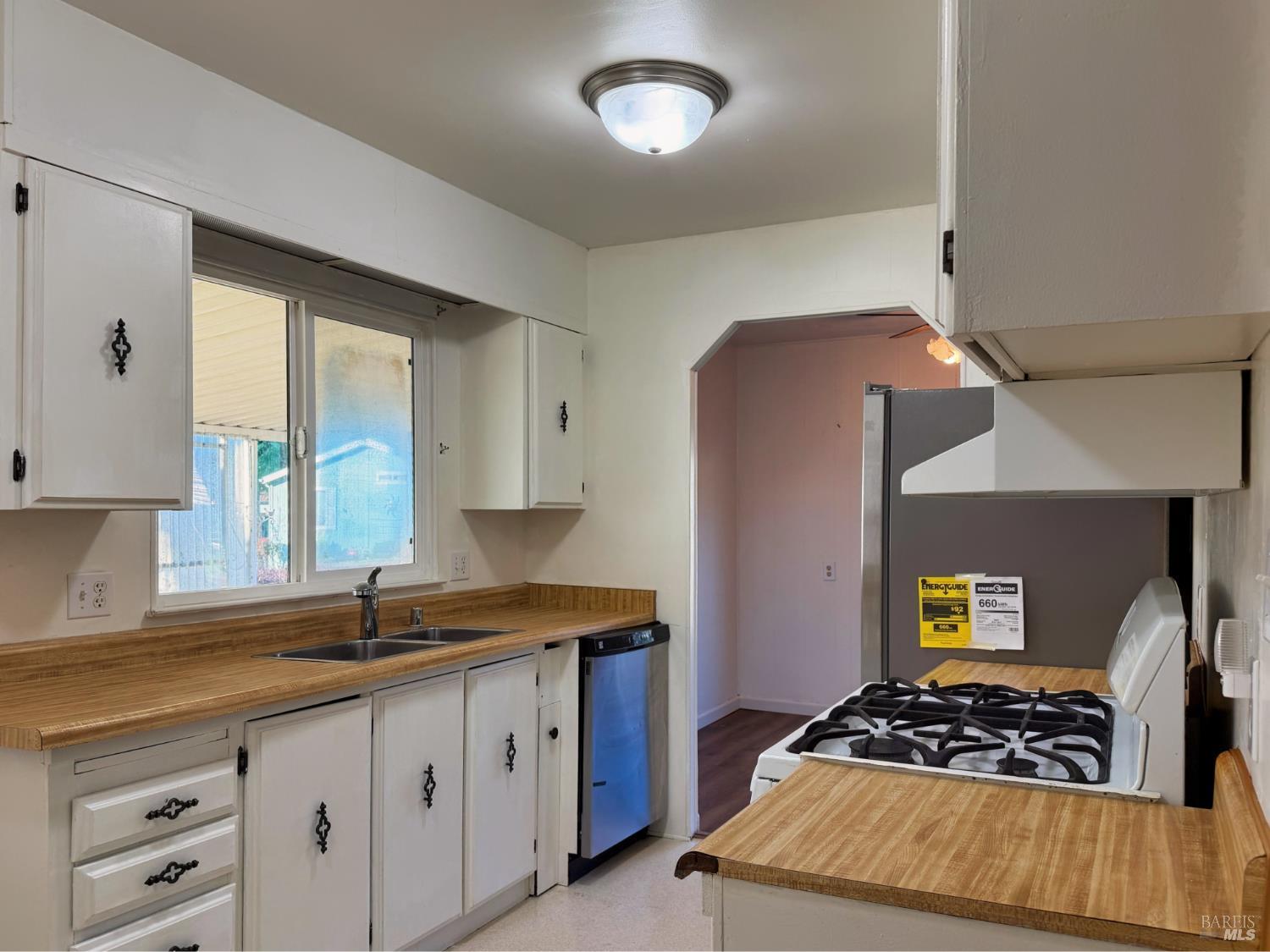 10755 Mobile Village Way Willits CA 95490