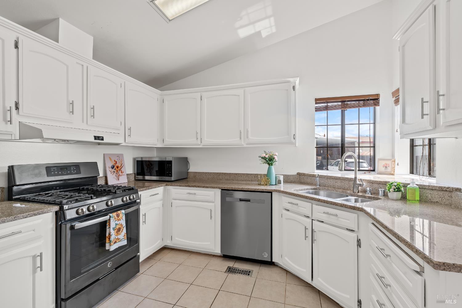 1038 Capewood Lane Windsor CA 95492