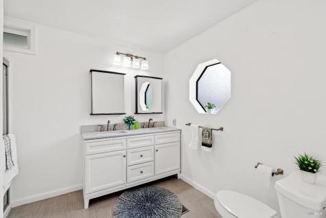 1038 Capewood Lane Windsor CA 95492