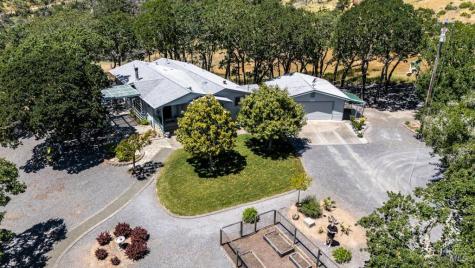 6707 Badger Creek Road Santa Rosa CA 95409