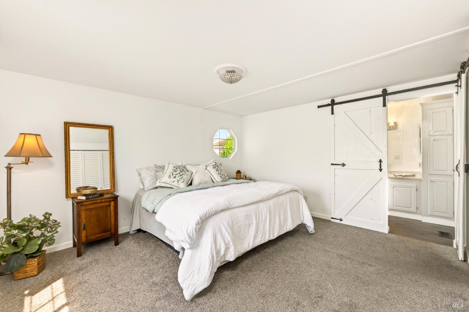 44 Hacienda Drive Napa CA 94558