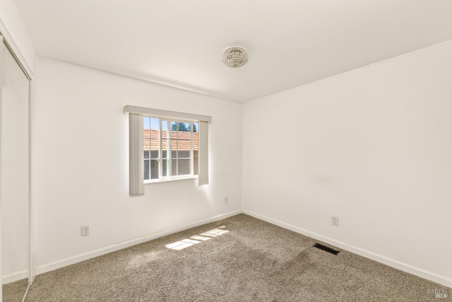44 Hacienda Drive Napa CA 94558
