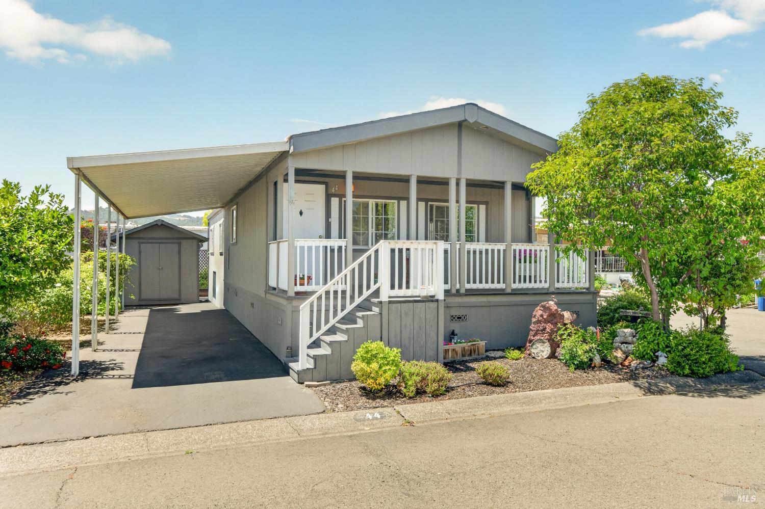 44 Hacienda Drive Napa CA 94558