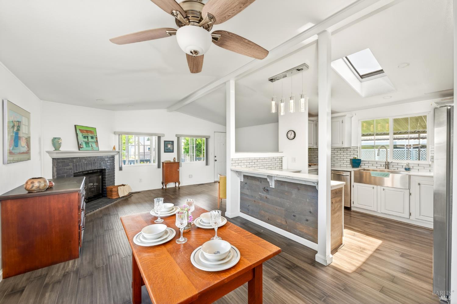 44 Hacienda Drive Napa CA 94558