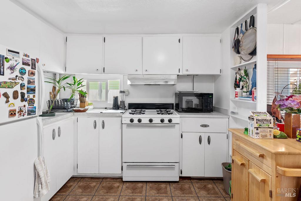 490 Kay Mar Way Santa Rosa CA 95401