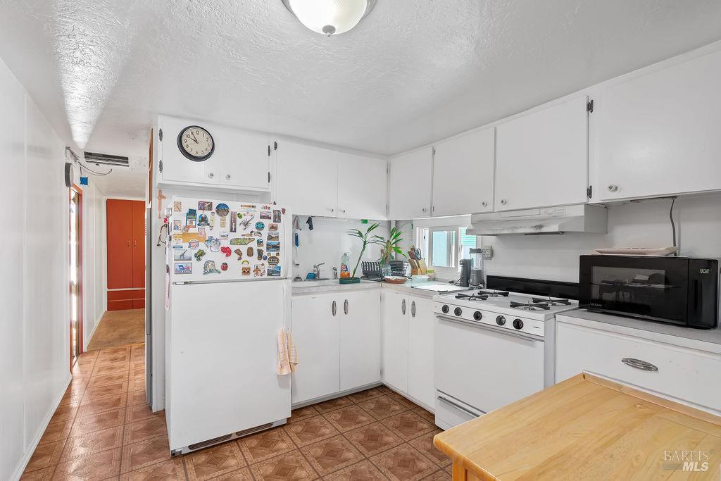 490 Kay Mar Way Santa Rosa CA 95401