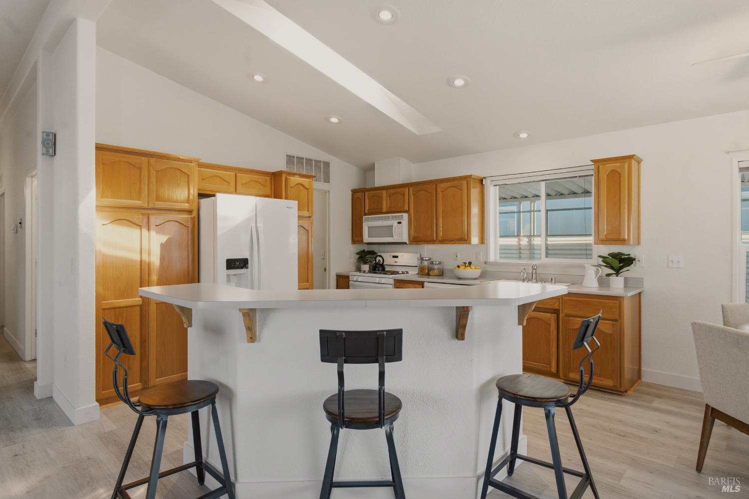 303 Mark Way Napa CA 94558