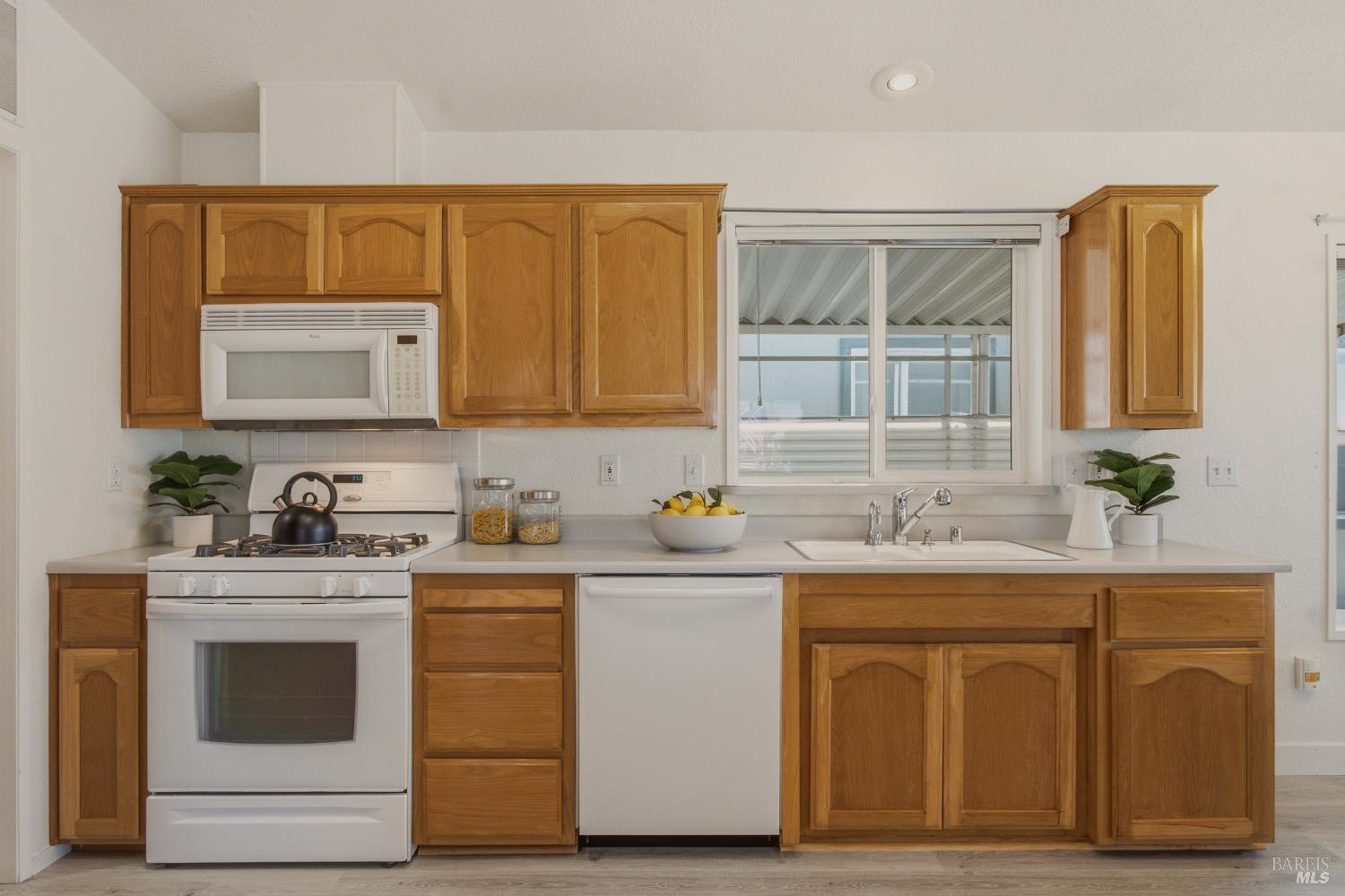 303 Mark Way Napa CA 94558