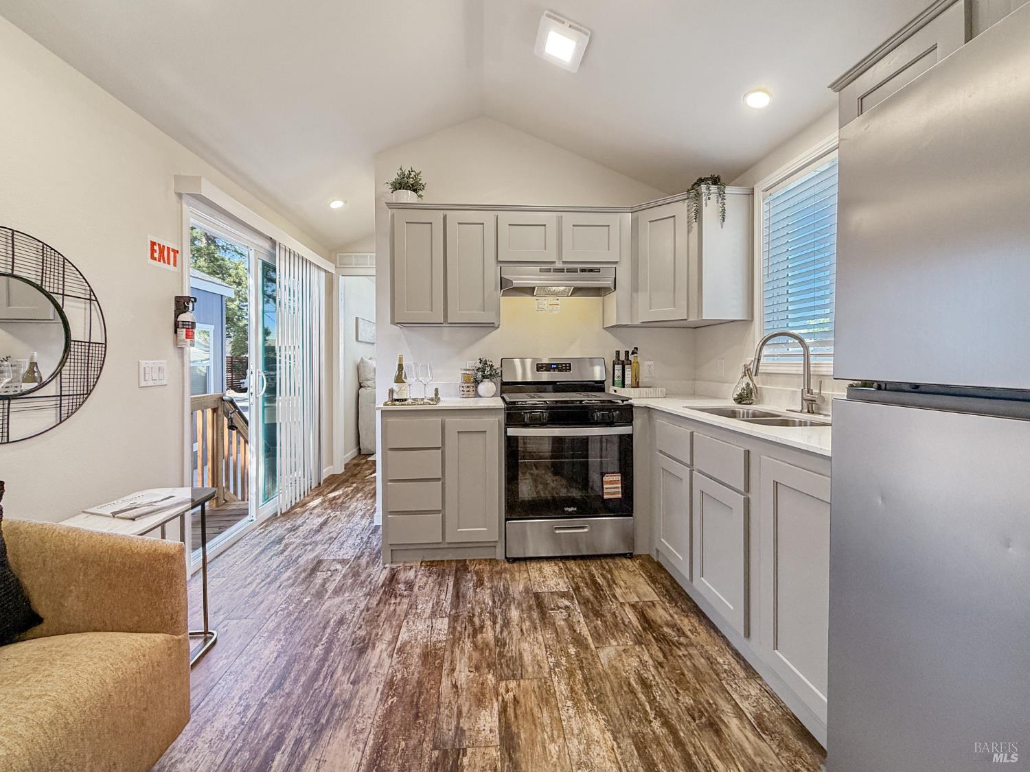 101 Colgan Avenue Santa Rosa CA 95404