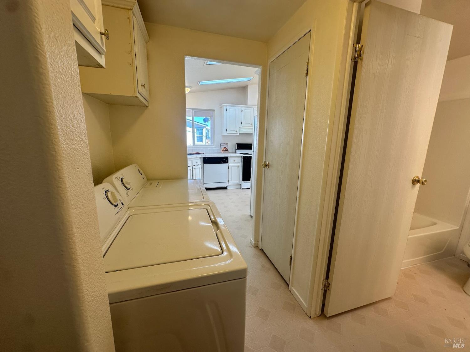 5830 Robin Hill Drive Lakeport CA 95453
