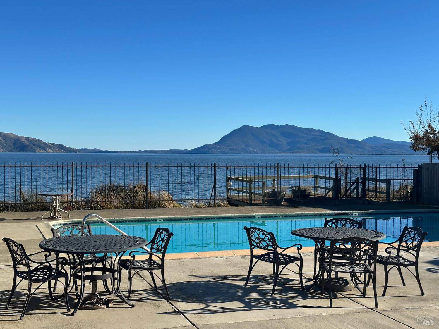 5830 Robin Hill Drive Lakeport CA 95453