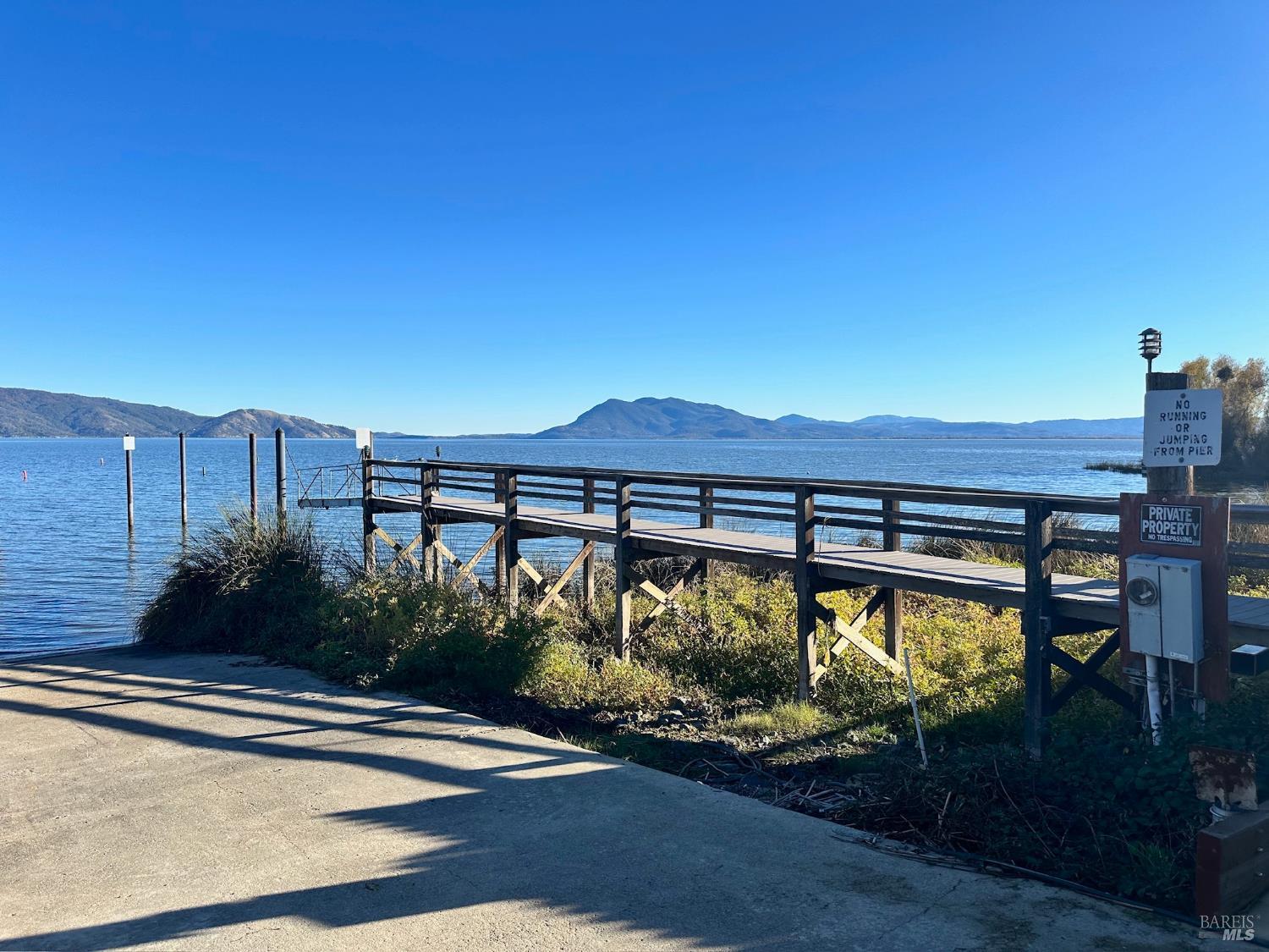 5830 Robin Hill Drive Lakeport CA 95453