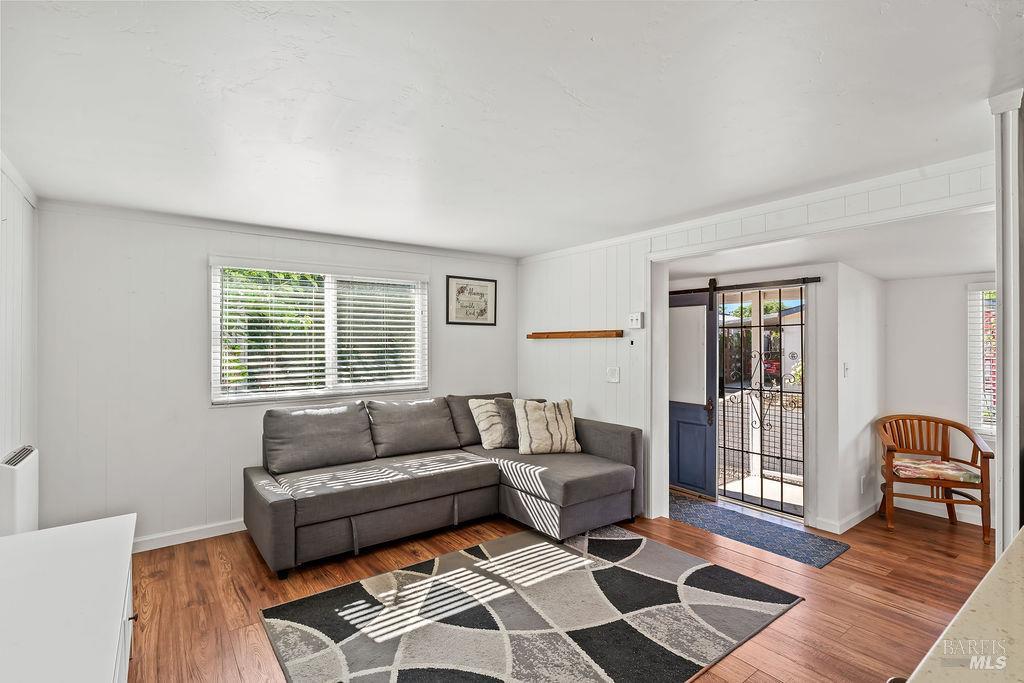541 Mason Street Healdsburg CA 95448