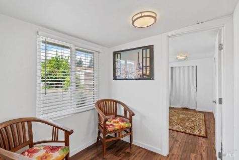 541 Mason Street Healdsburg CA 95448