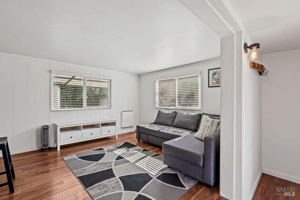 541 Mason Street Healdsburg CA 95448