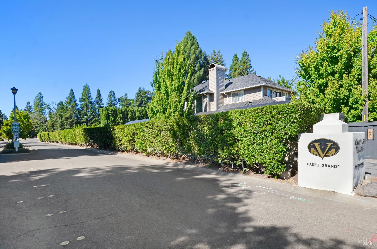 2 San Juan Court St. Helena CA 94574