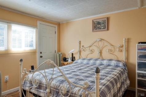 2302 Squire Lane Santa Rosa CA 95404