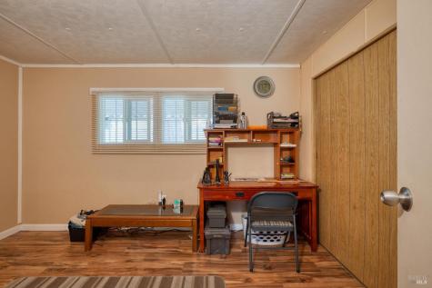 2302 Squire Lane Santa Rosa CA 95404