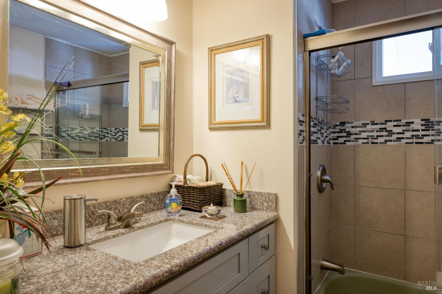 2302 Squire Lane Santa Rosa CA 95404