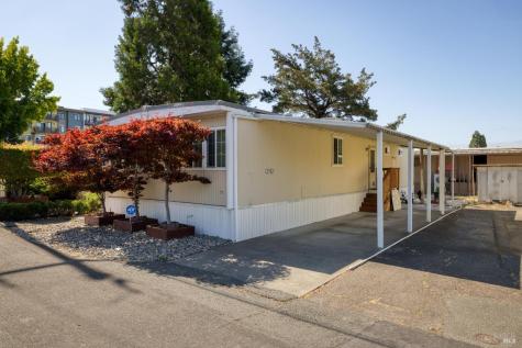 2302 Squire Lane Santa Rosa CA 95404