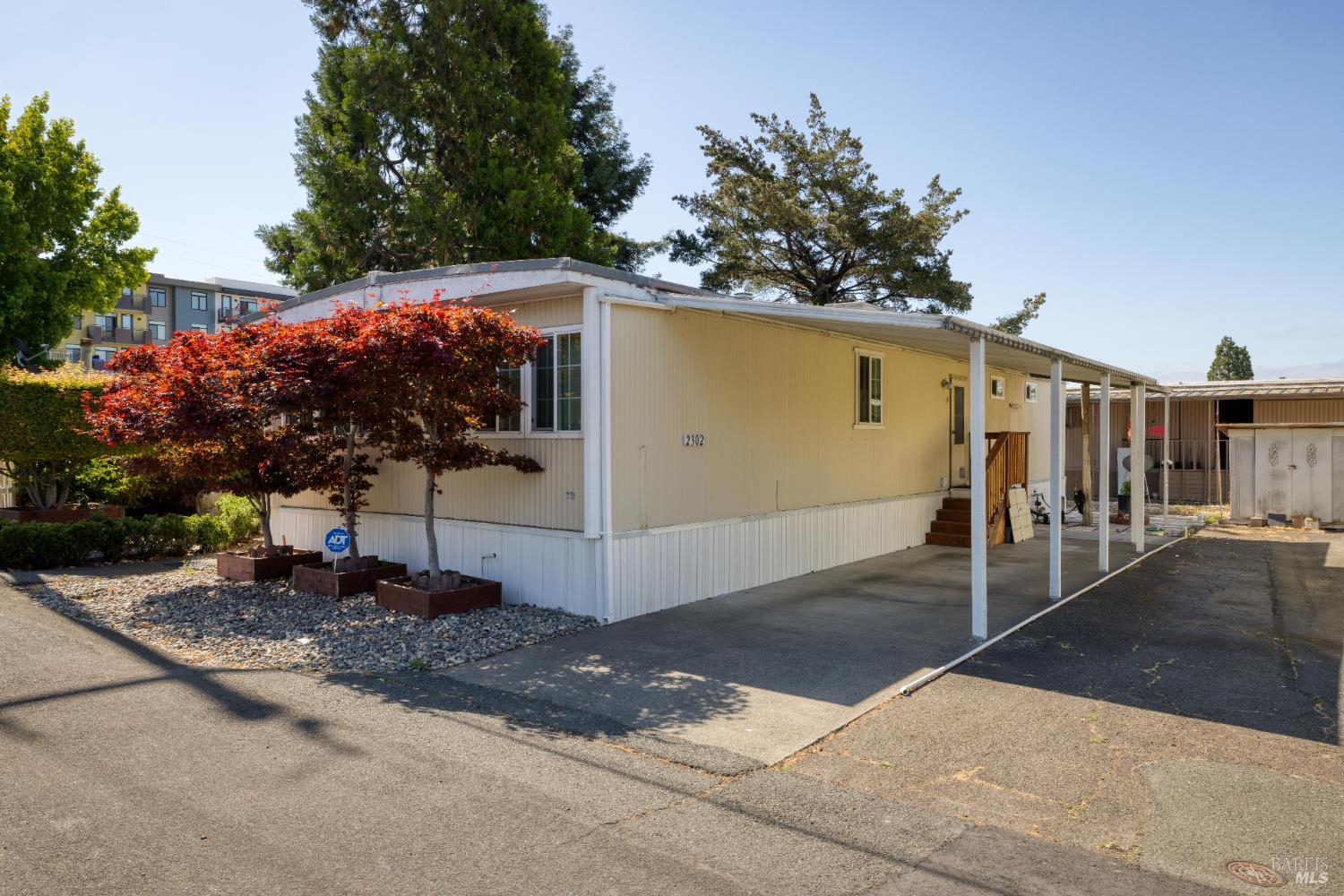 2302 Squire Lane Santa Rosa CA 95404