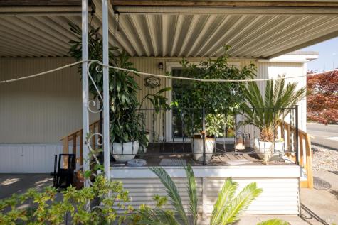 2302 Squire Lane Santa Rosa CA 95404