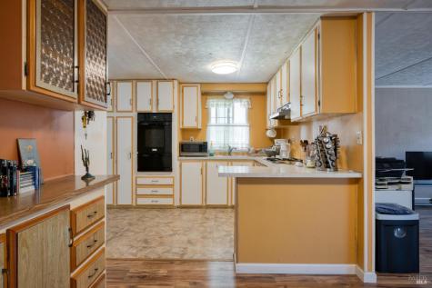 2302 Squire Lane Santa Rosa CA 95404