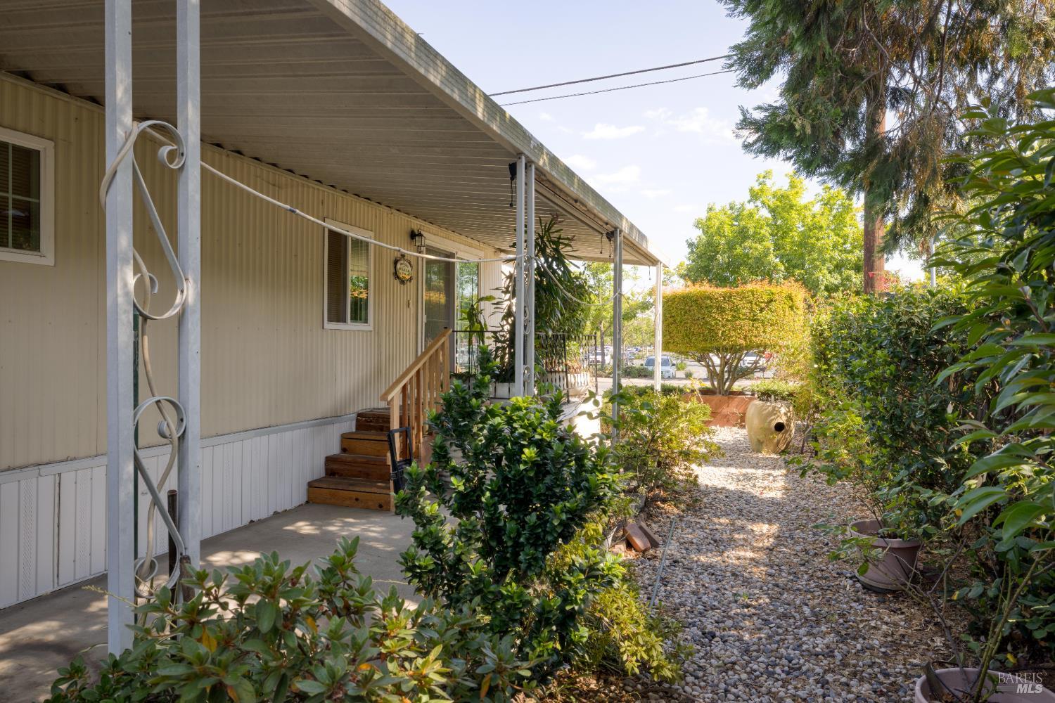 2302 Squire Lane Santa Rosa CA 95404