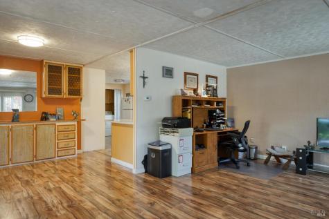 2302 Squire Lane Santa Rosa CA 95404