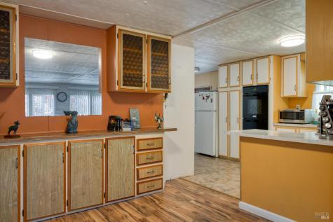 2302 Squire Lane Santa Rosa CA 95404