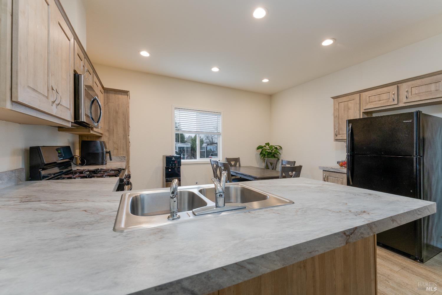1750 S. Main Street Willits CA 95490