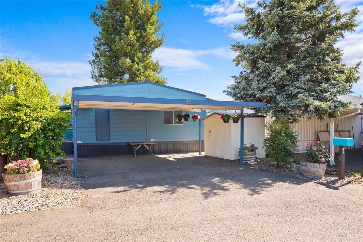 93 Walnut Circle Rohnert Park CA 94928