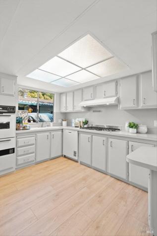 93 Walnut Circle Rohnert Park CA 94928