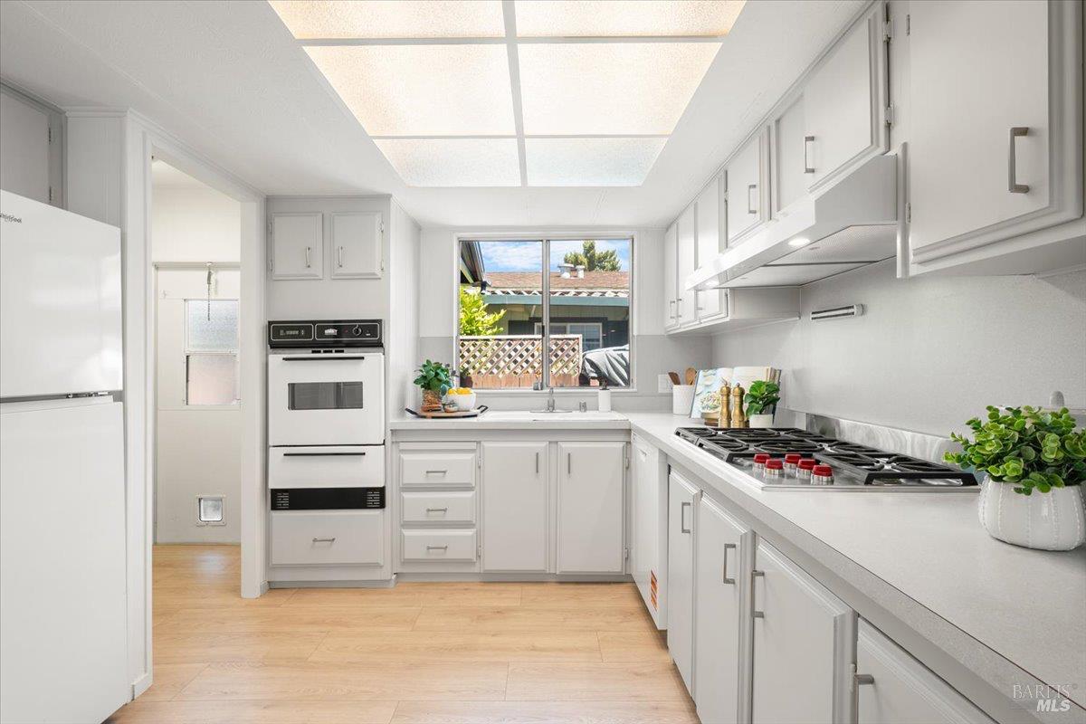 93 Walnut Circle Rohnert Park CA 94928