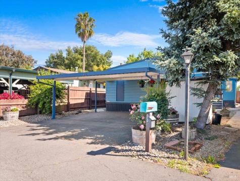 93 Walnut Circle Rohnert Park CA 94928