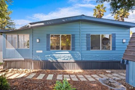 93 Walnut Circle Rohnert Park CA 94928