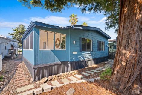 93 Walnut Circle Rohnert Park CA 94928