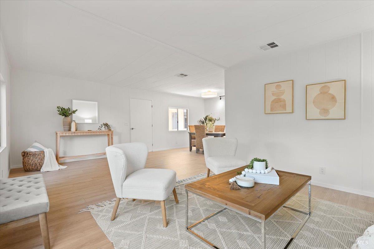93 Walnut Circle Rohnert Park CA 94928