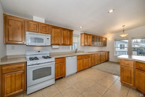 186 Redwing Drive Santa Rosa CA 95409